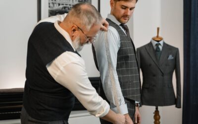 The Art of Suit Fitting: Understanding Bespoke vs. Made-to-Measure